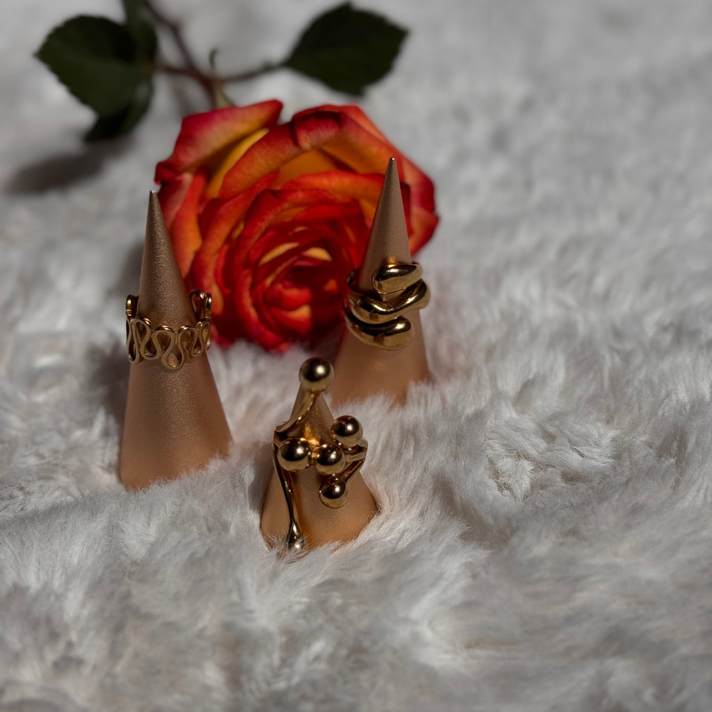Embrace Ring